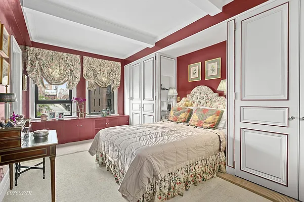 Sold by Corcoran | media 4