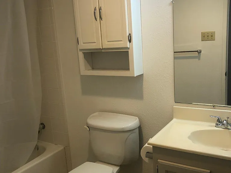 5224 Young Dr — Photo 10