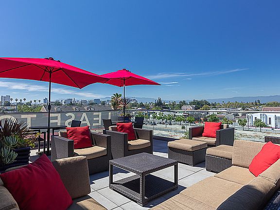 4th image of 688 N 7th St #2229557
