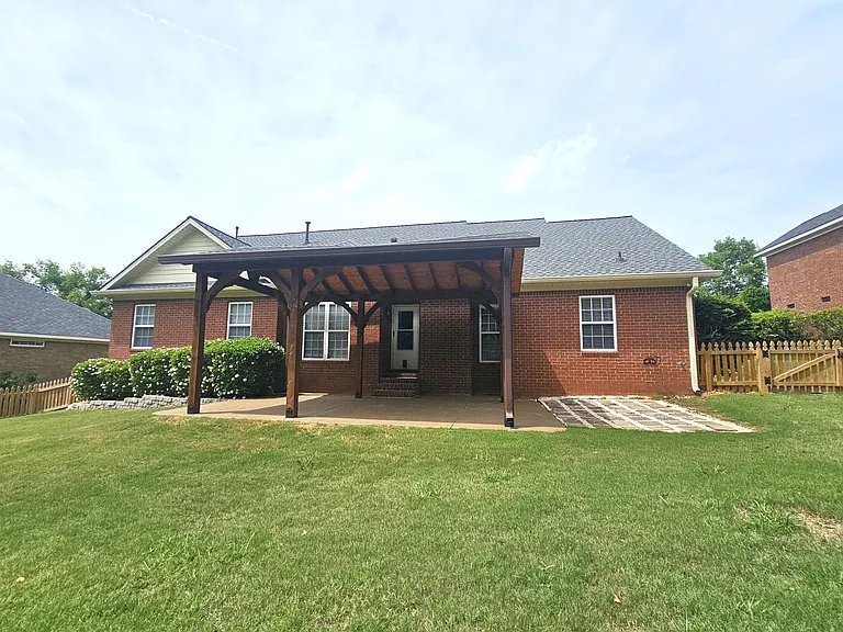 309 Burgamy Way — Photo 16