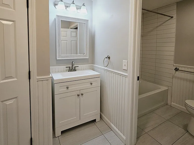 344 Neponset St #4 — Photo 16