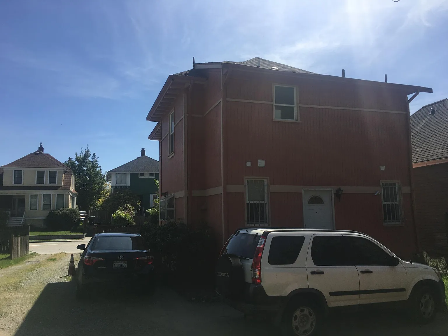 3 bed, 1560 sqft, $3,795 — Photo 2