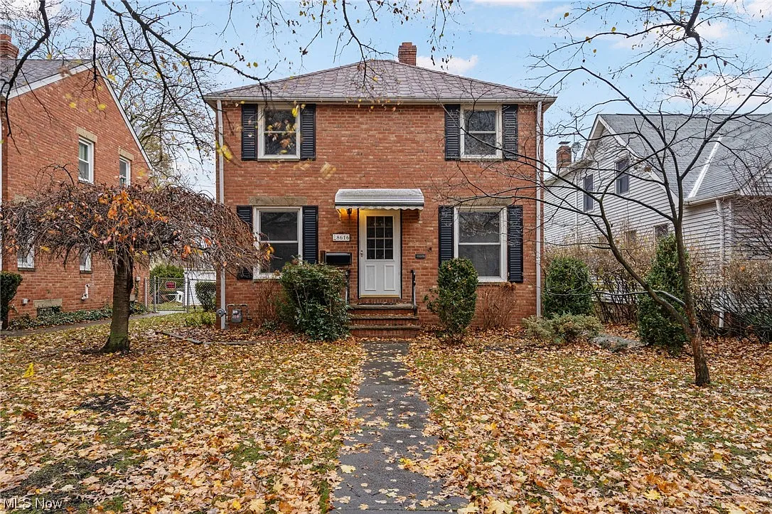 8616 Orchard Ave photo 1
