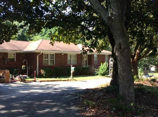 371 Harbins Rd, Dacula, GA 30019