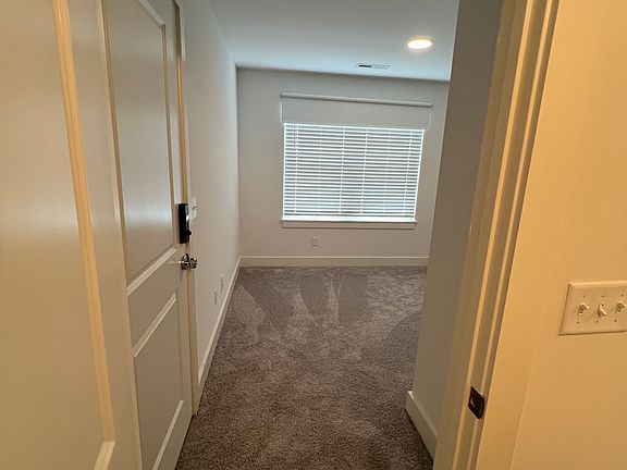 3rd image of 700 N Dupont Ave #312A