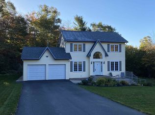 207 Haliburton Cres, Stillwater Lake, NS B3Z1P4