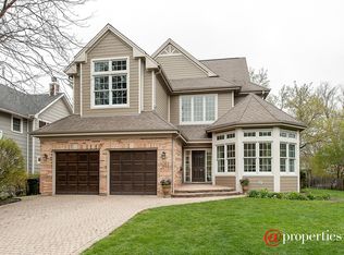 1063 Ash St, Winnetka, IL 60093