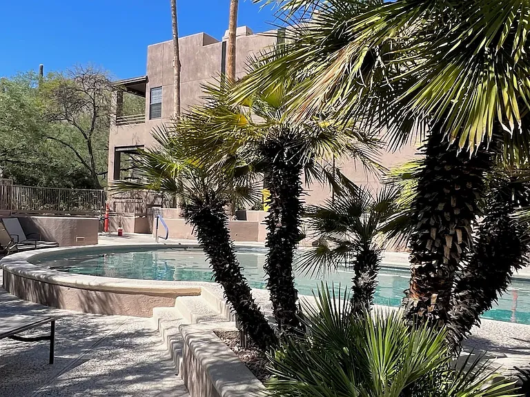 N Canyon Crest Dr — Photo 1