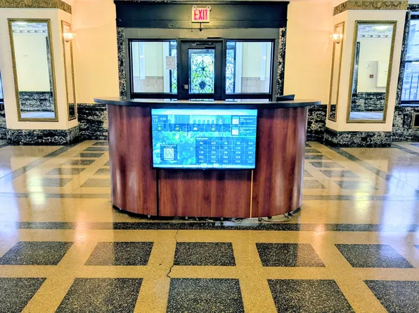 811 Walton Avenue image 11 of 13