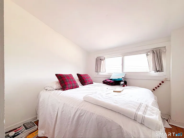 2 Scofield Pl — Photo 30