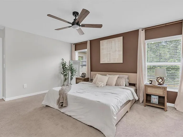10155 Gentle Rain Dr — Photo 15