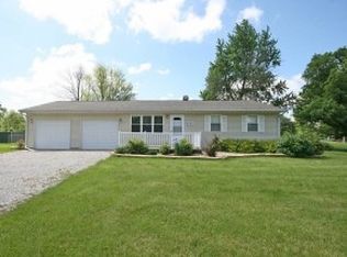 2237 Appletree Ln, Decatur, IL 62521