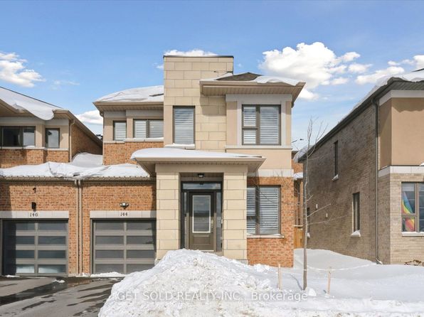 144 Vanier St, Whitby, ON L1R 0N3