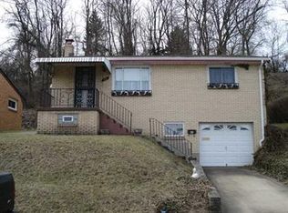 63 Central Ave, North Versailles, PA 15137