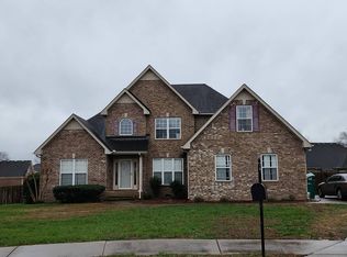 9009 Phoenix Ct, La Vergne, TN 37086