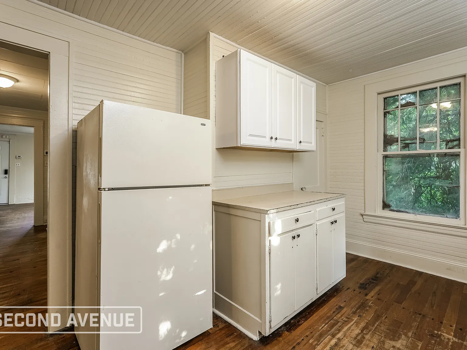3 bed, 2.0 bath, 1128 sqft, $1,325 — Photo 4