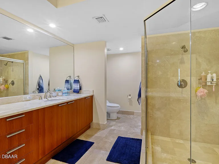231 Riverside Dr #9061 — Photo 18