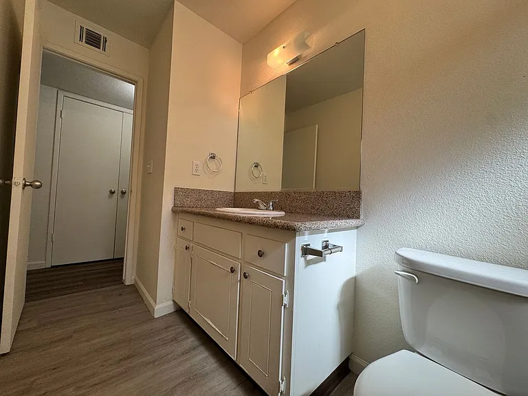 4853 E University Ave #101 — Photo 12