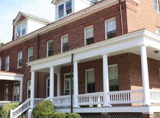 165 Bernard Rd #126A, Fort Monroe, VA 23651