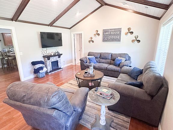 5th image of 120 Cascade Cir
