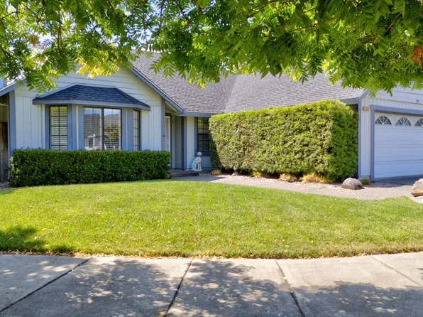 1321 Jennings Park Way, Santa Rosa, CA 95401