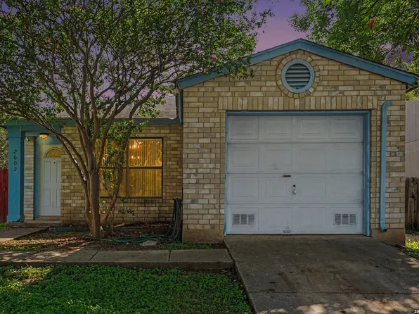 2602 Buffalo Pass Dr, San Antonio, TX 78245