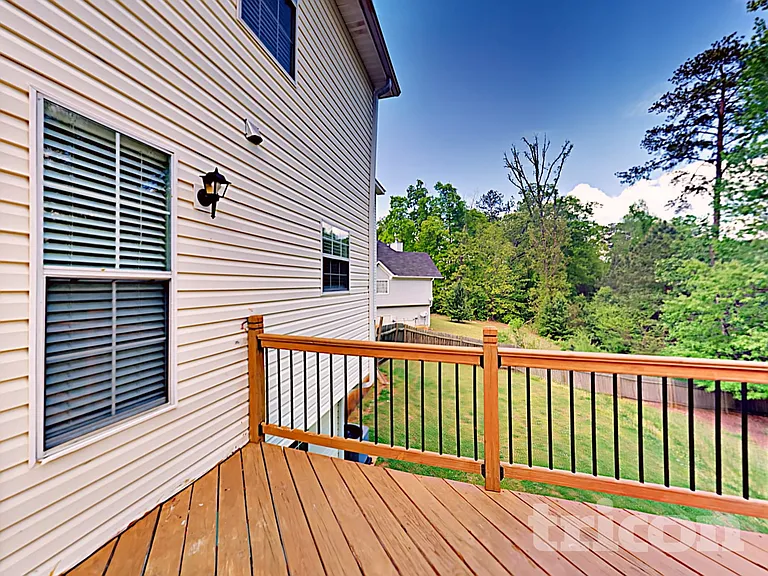 268 Lakeview Pl — Photo 16