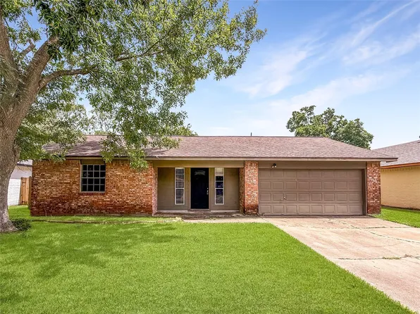 1413 Bay Ridge Blvd, Bay City, TX 77414