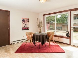 917 NE 6th St, North Bend, WA 98045