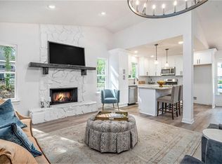 9760 Loblolly Ln, Roswell, GA 30075