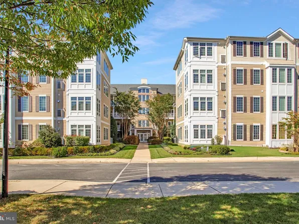 8820 Shining Oceans Way Unit 410, Columbia, MD 21045