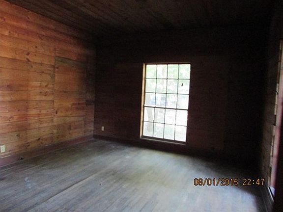 3rd image of 2800 Ledbetter Dr