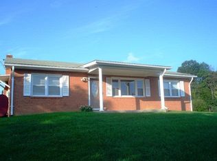 2493 Ridge Hollow Rd, Edinburg, VA 22824