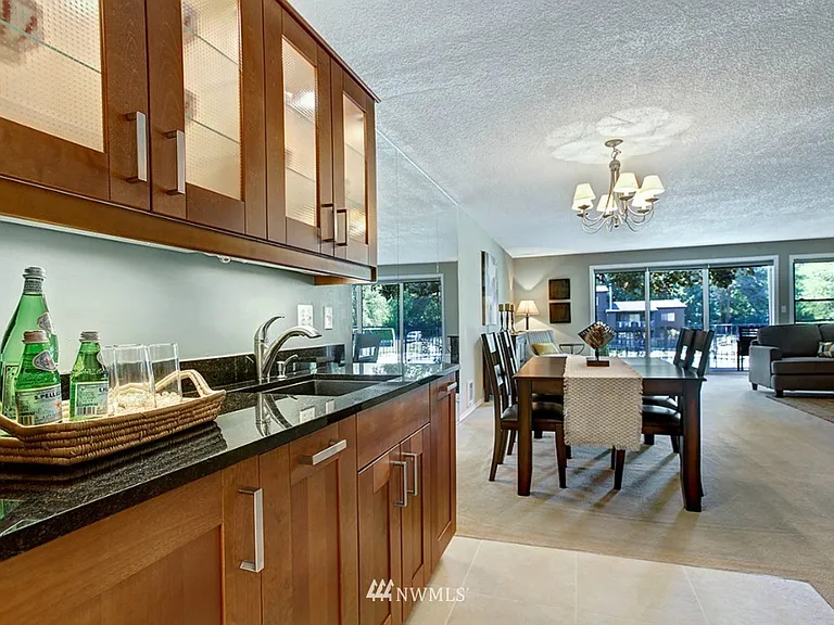 13283 15th Ave NE #B19 — Photo 4