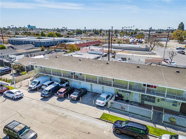 10500 Long Beach Blvd, Lynwood, CA 90262