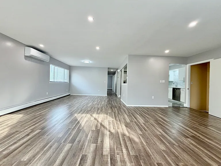 14 Mill Rd #2 — Photo 6