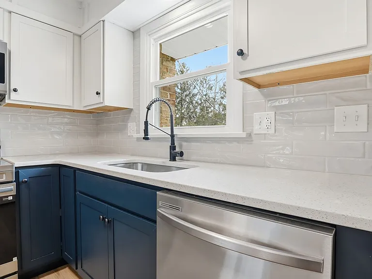 234 Hartley Rd — Photo 3