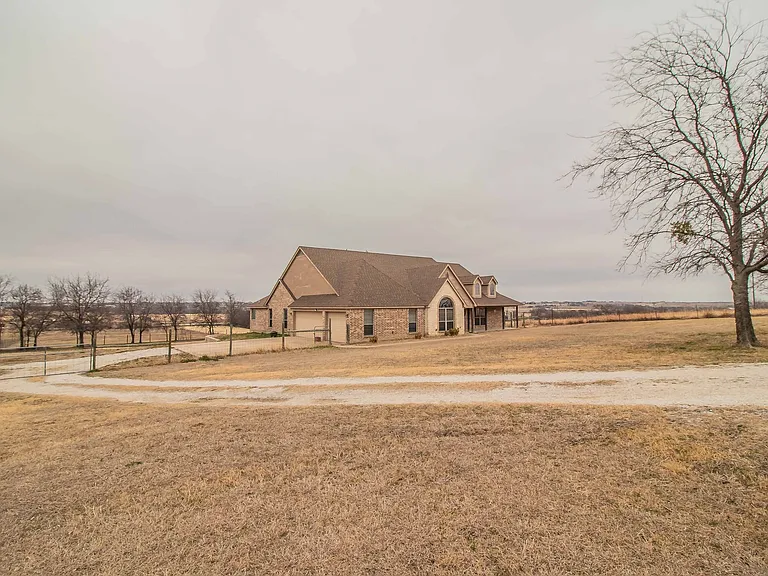 5957 Stacy Ln — Photo 33