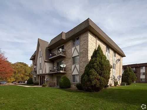10727 Green Meadows Dr #1D Photo 1