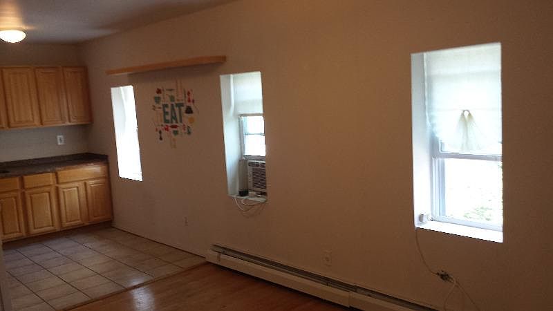 2nd image of 563 Vanderbilt Ave #3