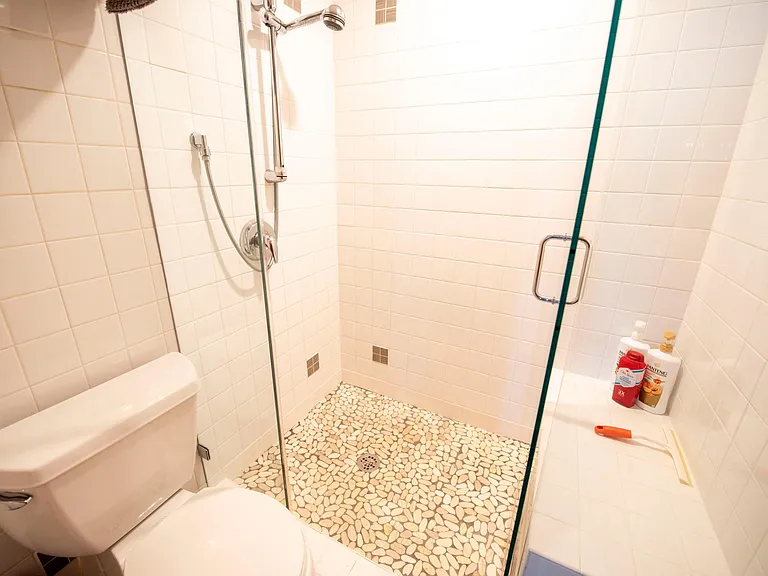 336 W Broadway #310 — Photo 23