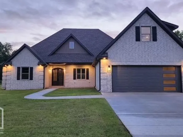 3027 Brianna Dr, Jonesboro, AR 72404