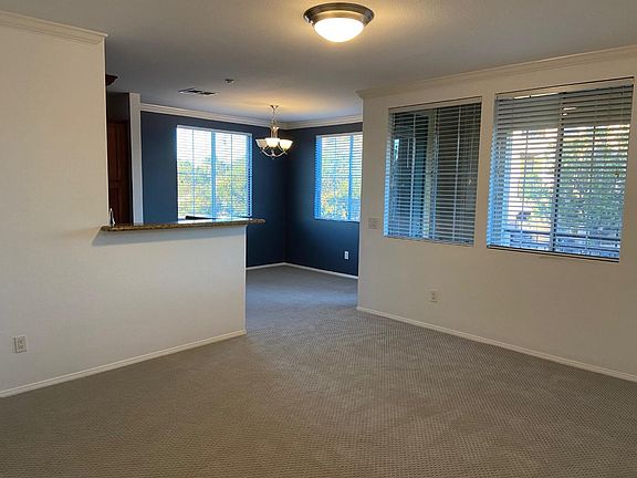 5th image of 3830 Elijah Ct #417