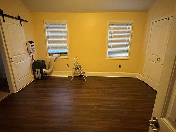5th image of 2653 Madrid St