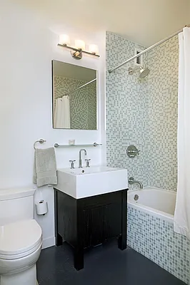 Sold by Corcoran | media 21