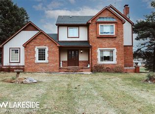 4800 Justin Dr, Dryden, MI
