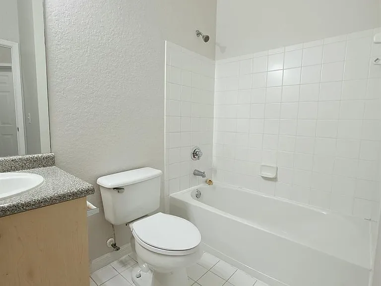 260 Crestwood Cir #12 — Photo 10