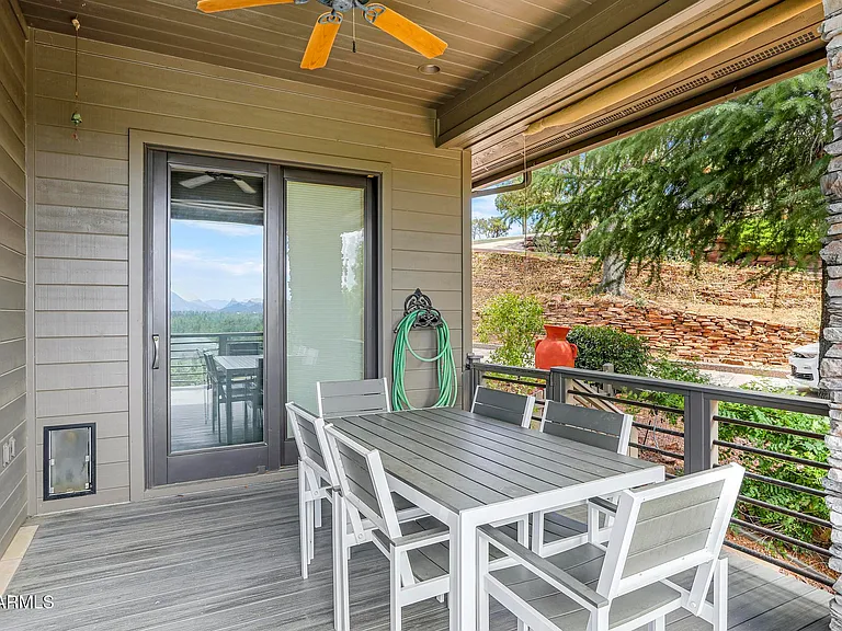 804 N Grapevine Dr — Photo 38