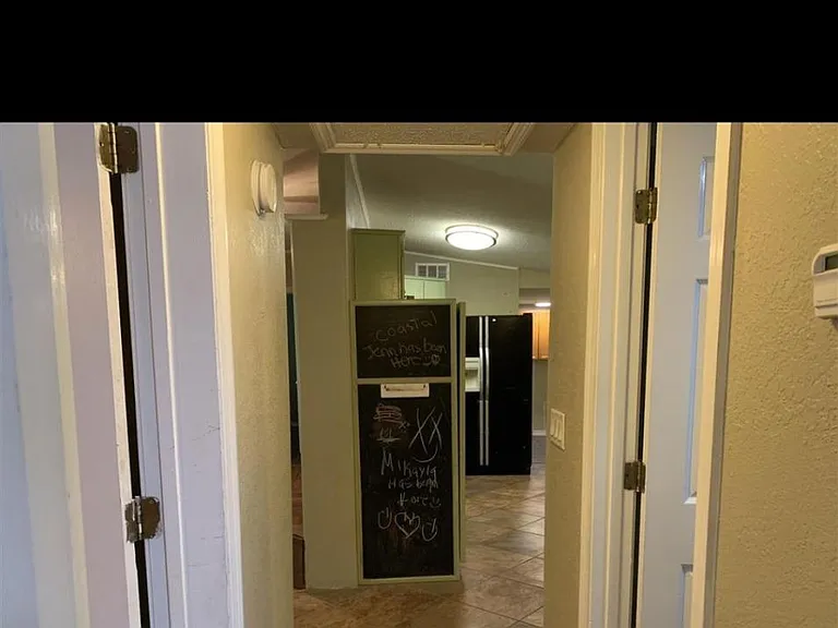 1000 Requin Ln — Photo 26