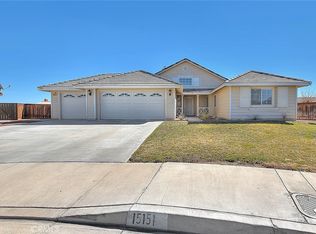15151 Desert Oak Cir, Victorville, CA 92394
